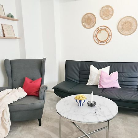 Ferienwohnung Rote Tuer - Landleben Pur! Kirchhain ภายนอก รูปภาพ
